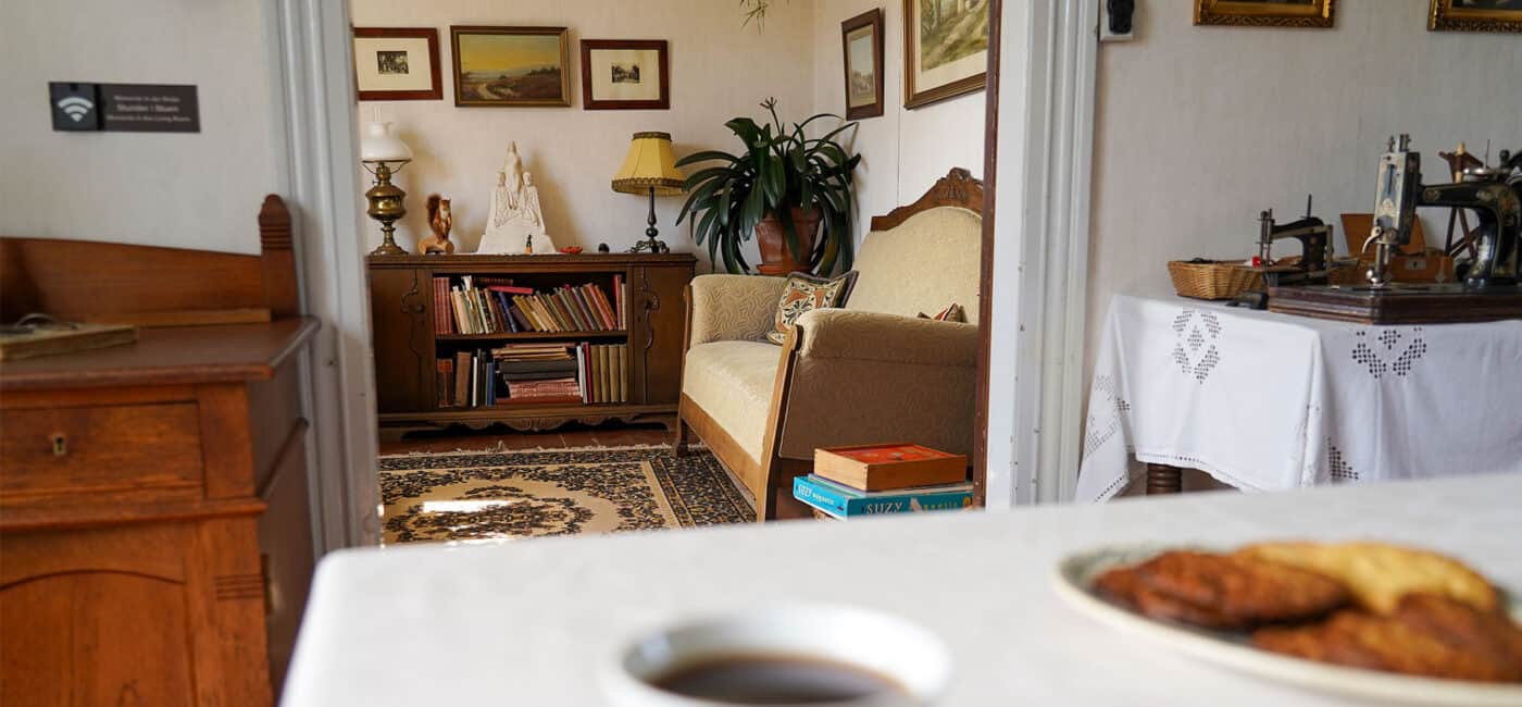 Tømrer Larsens Hus - perspektiv fra spisebord til den gamle stue